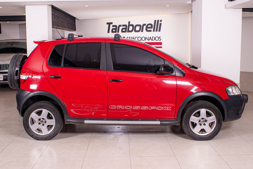 Imagen 8 de 13 de Volkswagen Crossfox 1.6 Taraborelli Usados San Miguel