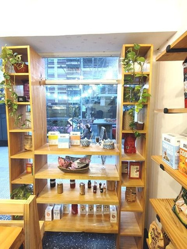 Imagen 18 de 30 de Venta Fondo De Comercio Dietetica Y Cafe En Villa Urquiza