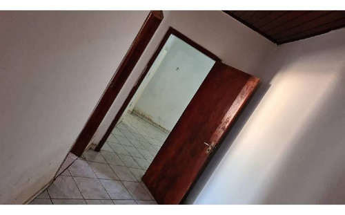 Imagem 13 de 30 de Proximo Da Praça / Casa Espaçosa/ Otimo Preço. - 24813