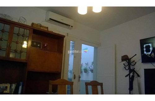 Imagen 2 de 7 de Oportunidad Venta Apto 1 Dorm Amoblado Ciudad Vieja