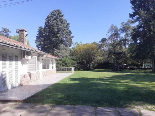 Imagen 4 de 14 de Casa En Venta En Parque Leloir