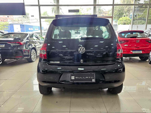 Volkswagen Fox 1.0 MI PLUS 8V FLEX 4P MANUAL