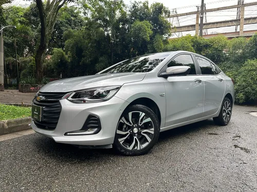 Chevrolet Onix 1.0T Premier Sedan At