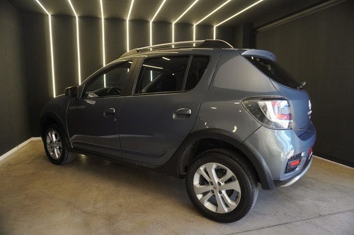 Renault Sandero Stepway 1.6 Dynamique 105cv