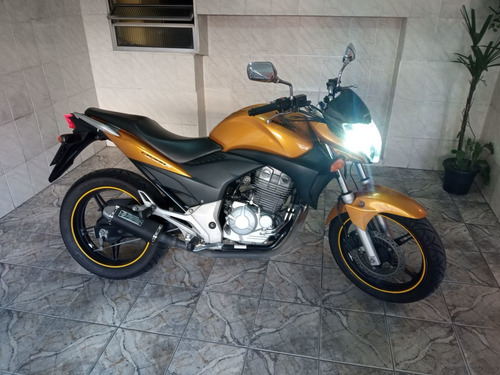 Imagem 1 de 11 de Honda 300r