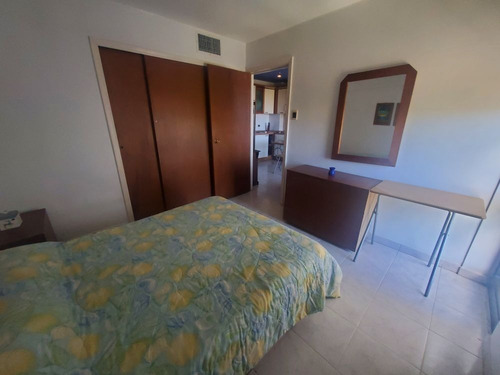 Apartamento En Playa El Angel Margarita Con Vista A La Avenida
