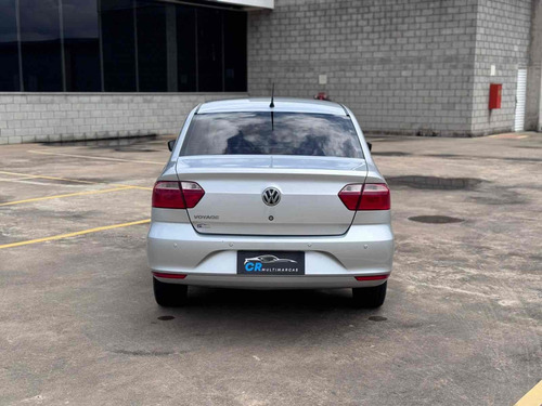 Volkswagen Voyage 1.6 MSI TOTALFLEX 4P MANUAL