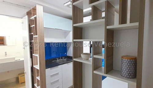 Oficina En Alquiler En Las Mercedes 24-5221 Yf