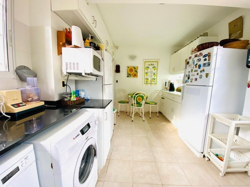 Venta De Casa 6 Dormitorios En Playa Mansa