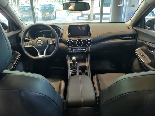 Imagen 15 de 25 de Nissan Sentra Exclusive Cvt..2022