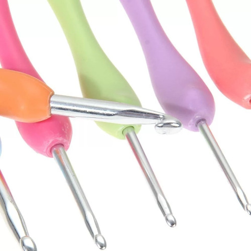 Agujas De Crochet Ergonómicas Mango De Plástico X 8 Und