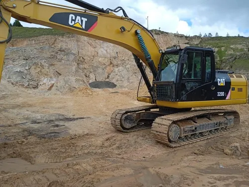 Excavadora Cat 320d Modelo 2019