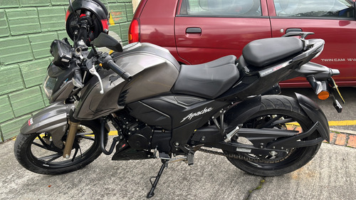 Apache Rtr 200 4v