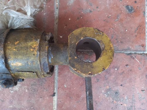 Imagen 5 de 10 de Gatos Hidraulicos Para Retroexcavadora Caterpillar 416b Todo