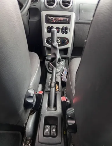 Renault Logan Dynamique 2012