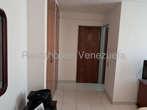Te Lo Tengo Apartamento En Venta En Montalban Il 25-16645 Mar
