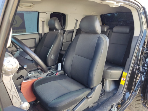 Imagen 9 de 13 de Toyota Fj Cruiser