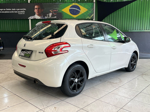 Peugeot 208 1.5 ALLURE 8V FLEX 4P MANUAL