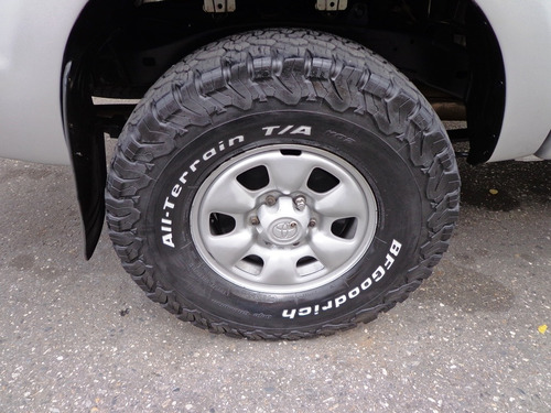 Toyota Hilux 2012 2.7 4x2 Automático