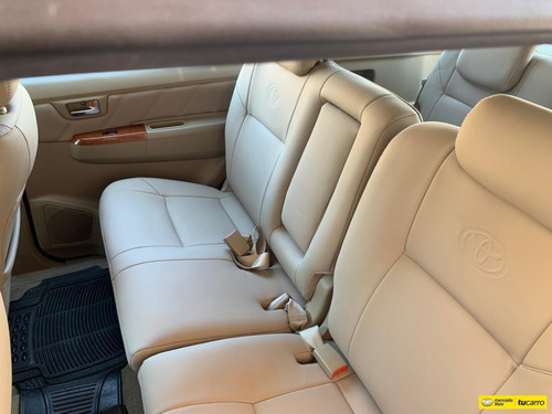 Toyota Fortuner Sr 4x2