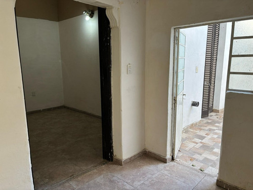 Alquiler Casa De Estilo Reciclada 1 Dorm Las Heras