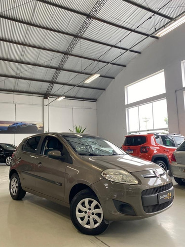 Imagem 2 de 6 de Fiat Palio