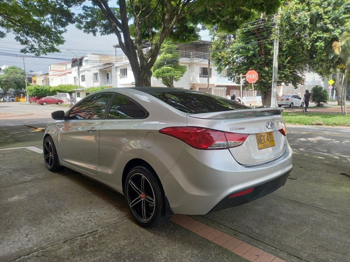 Hyundai Elantra I 35 Coupe 1.8 Aut 2013
