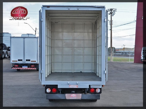 Imagem 4 de 15 de Caminhonete Kia Bongo K2500 Com Baú
