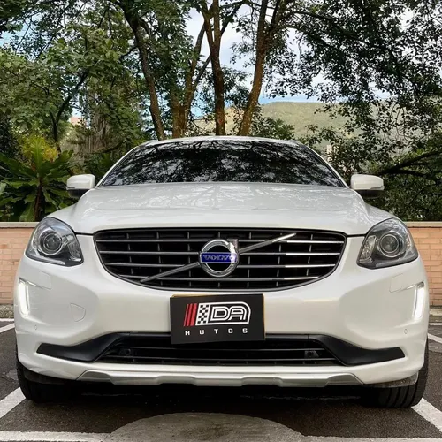 Volvo XC60 2.0 T5 Awd Summum