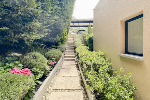 Casa En Venta En La Calera. Cod V7483