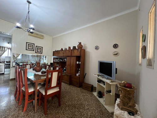 Casa En Venta Zarate