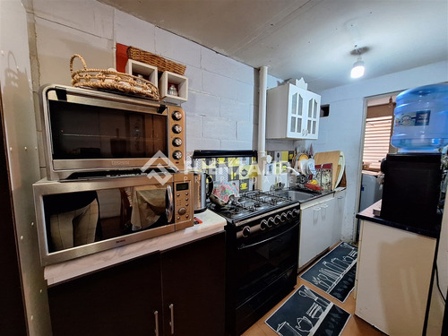 Departamento En Venta De 2 Dorm. En Puente Alto, Mmv