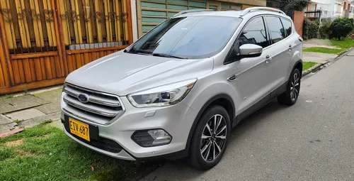 Ford Escape 2.0 Titanium