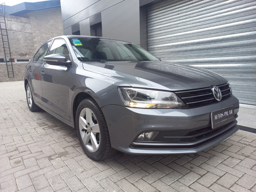 Imagen 14 de 19 de Volkswagen Vento 1.4 Highline 150cv At