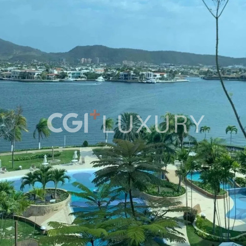 Cgi + Luxury Lecheria Ofrece En Alquiler /venta Isla Paraiso Yatch Club Apartamento Duplex Doble Terraza