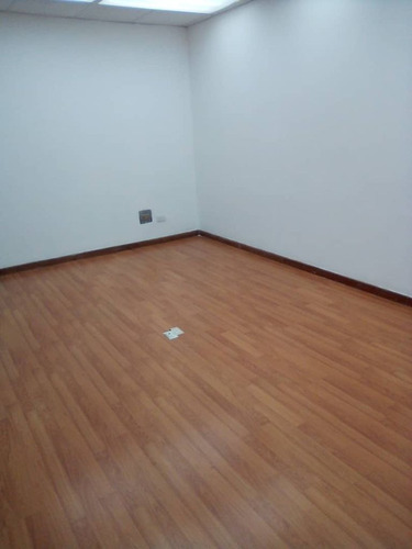 Imagen 2 de 11 de Alquilo Oficina 275m2 El Rosal 4936