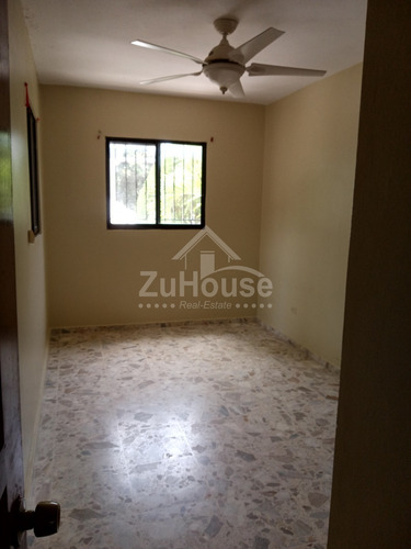 Imagen 18 de 23 de Casa En Venta En Jardines Del Rey, Santiago Bdc01