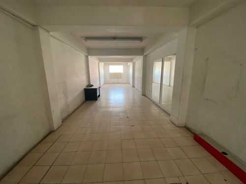Oficina Renta 1er Piso En Adolfo Lopez Mateos Nezahualcóyotl