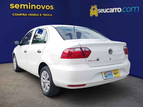 Volkswagen Voyage 1.0 MPI (Flex)