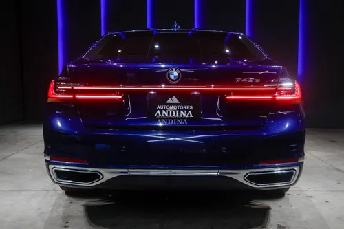 BMW Serie 7 745e 3.0