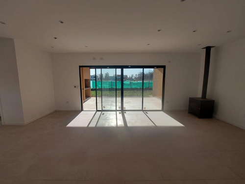 Imagen 4 de 24 de Casa - Venta - Santo Tomás