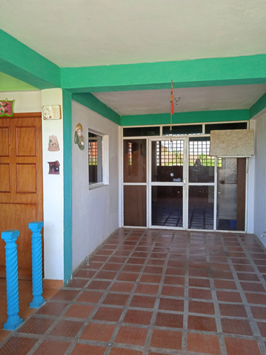 Imagen 3 de 5 de Se Vende Casa Urb. La Libertad Ve02-009sl-dced