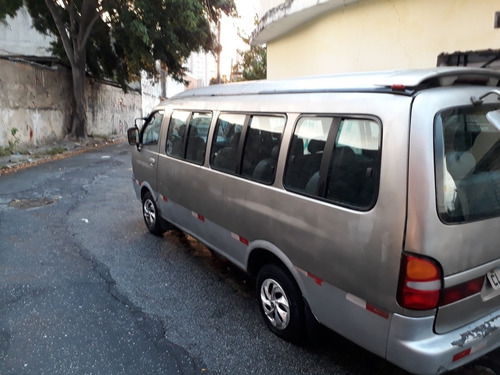Imagem 3 de 11 de Kia Besta 2001 3.0 Gs Grand 16l 4p