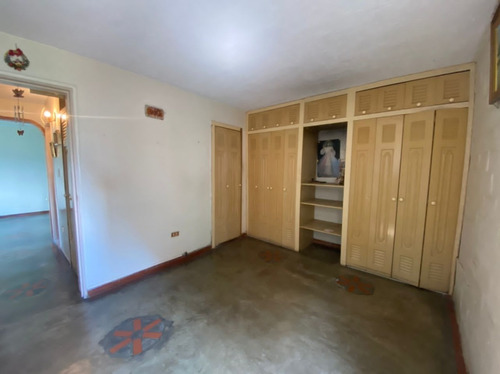 Imagen 8 de 16 de Alexora Cobos. 04144282361. Cod. 167334. Vende Confortable Y Amplio Apartamento En Urb. La Granja Naguanagua