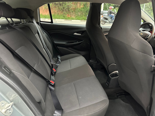 Chevrolet Onix ONIX HATCH 1.0 LT2 MEC.