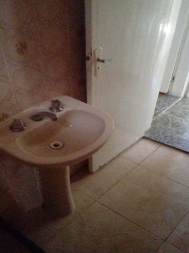 Casa Térrea 3 Quartos Área Serviço - Piedade - Aec3137