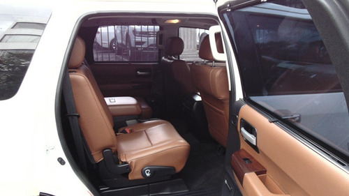 Imagen 12 de 15 de Toyota Sequoia Platinum V8 Blindada