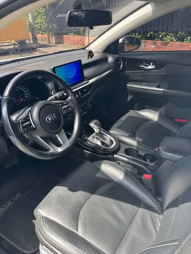 Kia Cerato 1.6 Vivro Vibrant Aut