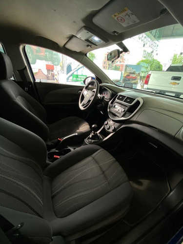 Imagen 15 de 15 de Chevrolet Sonic 2017 1.6 Lt Mt