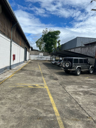 Se Vende Galpón En Santa Teresa Del Tuy Jr